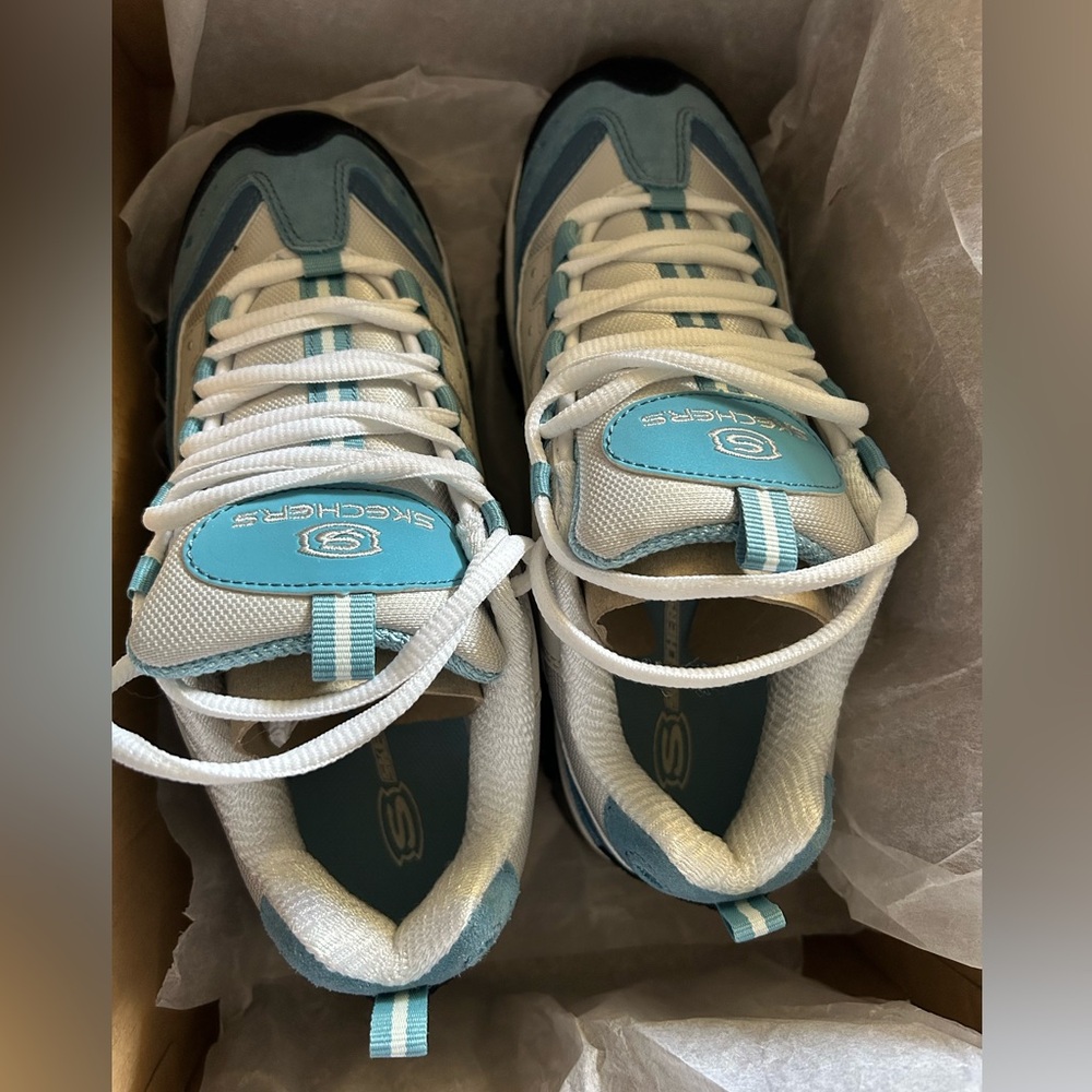 Skechers Women's Energy-Wave Linxe Blue/White Sneaker Size 7.5 NIB